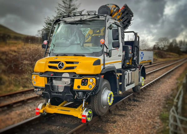 Mercedes Unimog MEWP